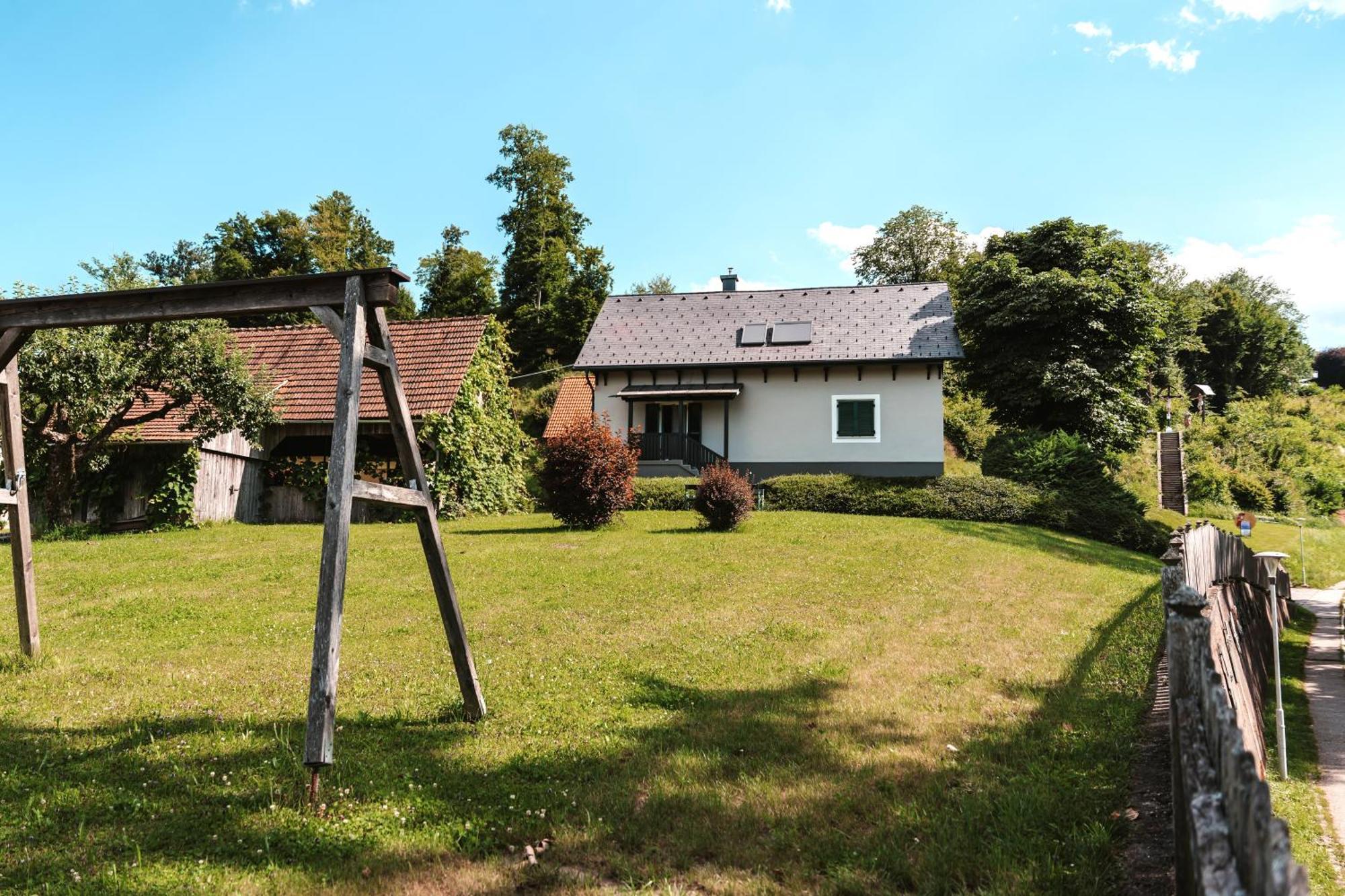Ferienwohnungen Karin Am Seggauberg Leibnitz Exterior foto