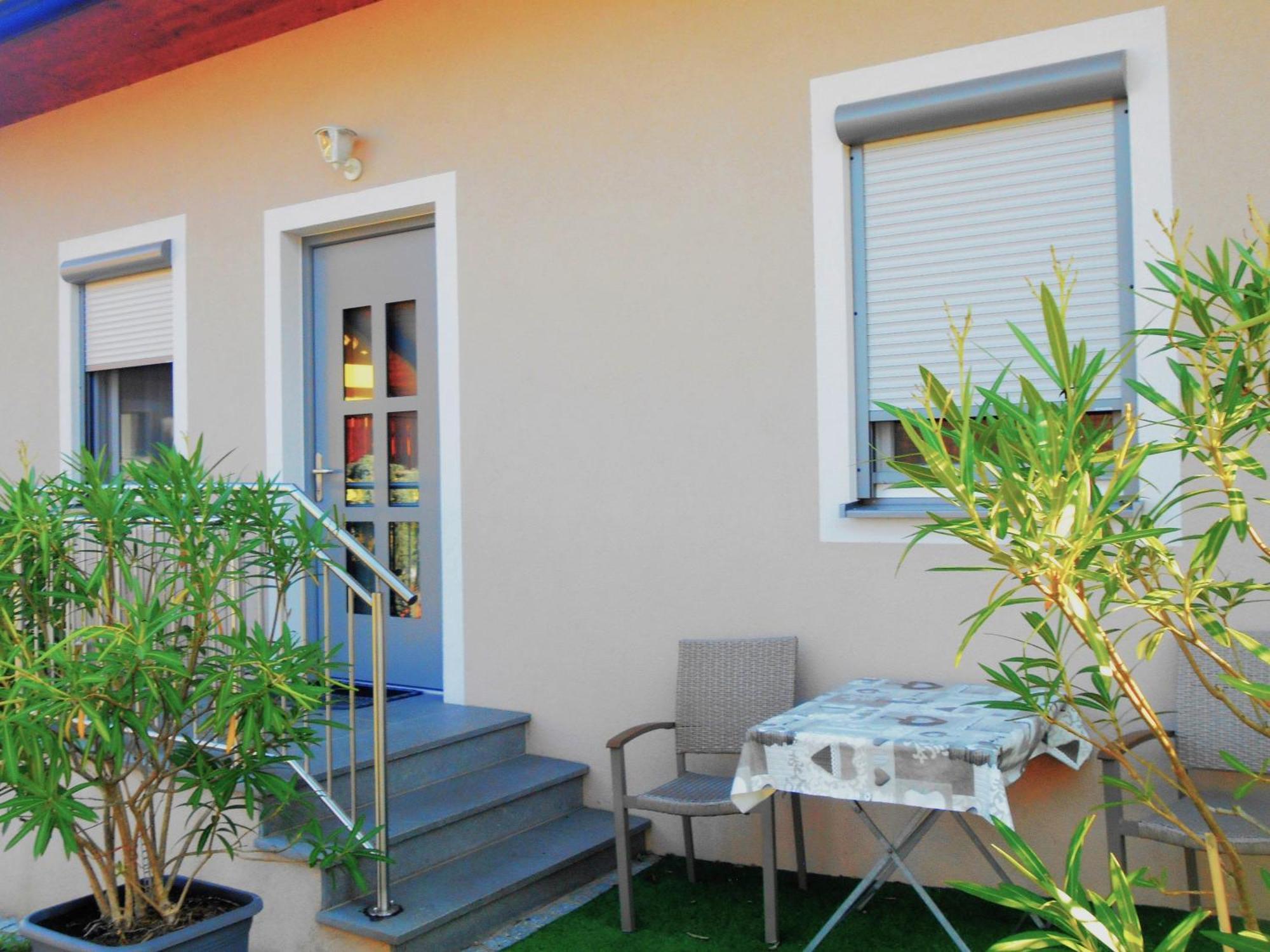 Ferienwohnungen Karin Am Seggauberg Leibnitz Habitación foto